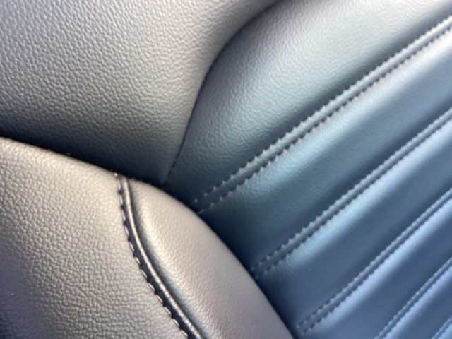 2024 Ford Edge SEL photo 24