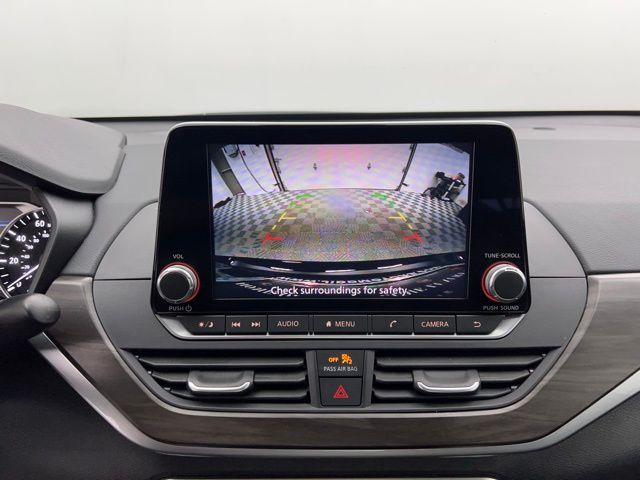 2024 Nissan Altima 2.5 SV photo 13