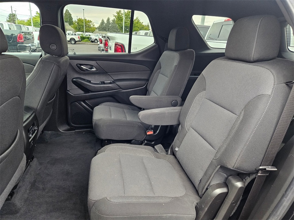 2022 Chevrolet Traverse Cloth 1LT photo 25