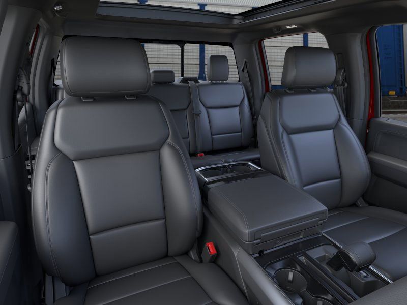 2025 Ford F-150 XLT photo 7