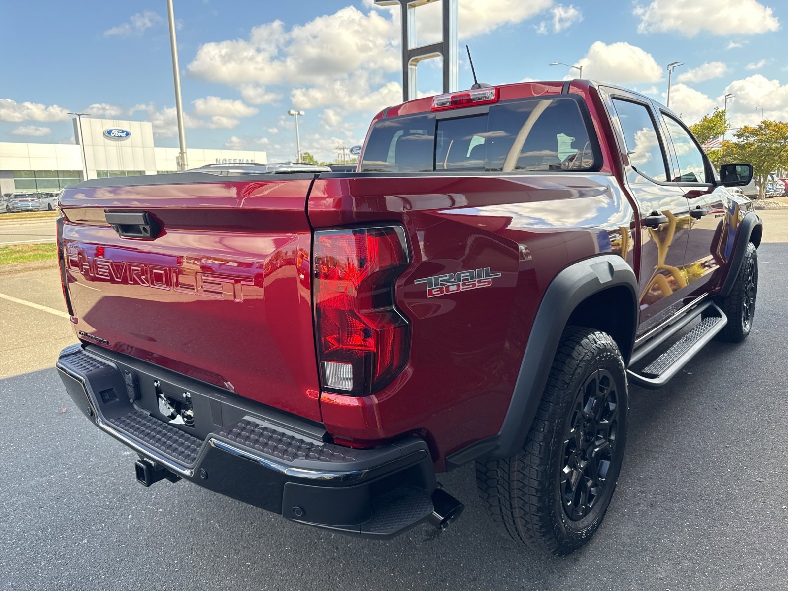 2026 Chevrolet Colorado Trail Boss photo 4