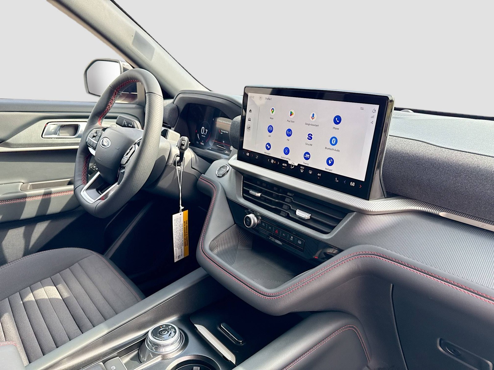 2025 Ford Explorer ST-Line photo 30