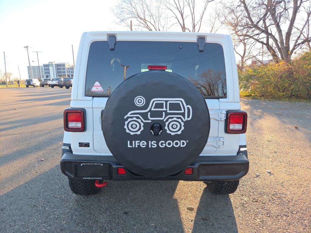 2022 Jeep Wrangler Rubicon photo 3