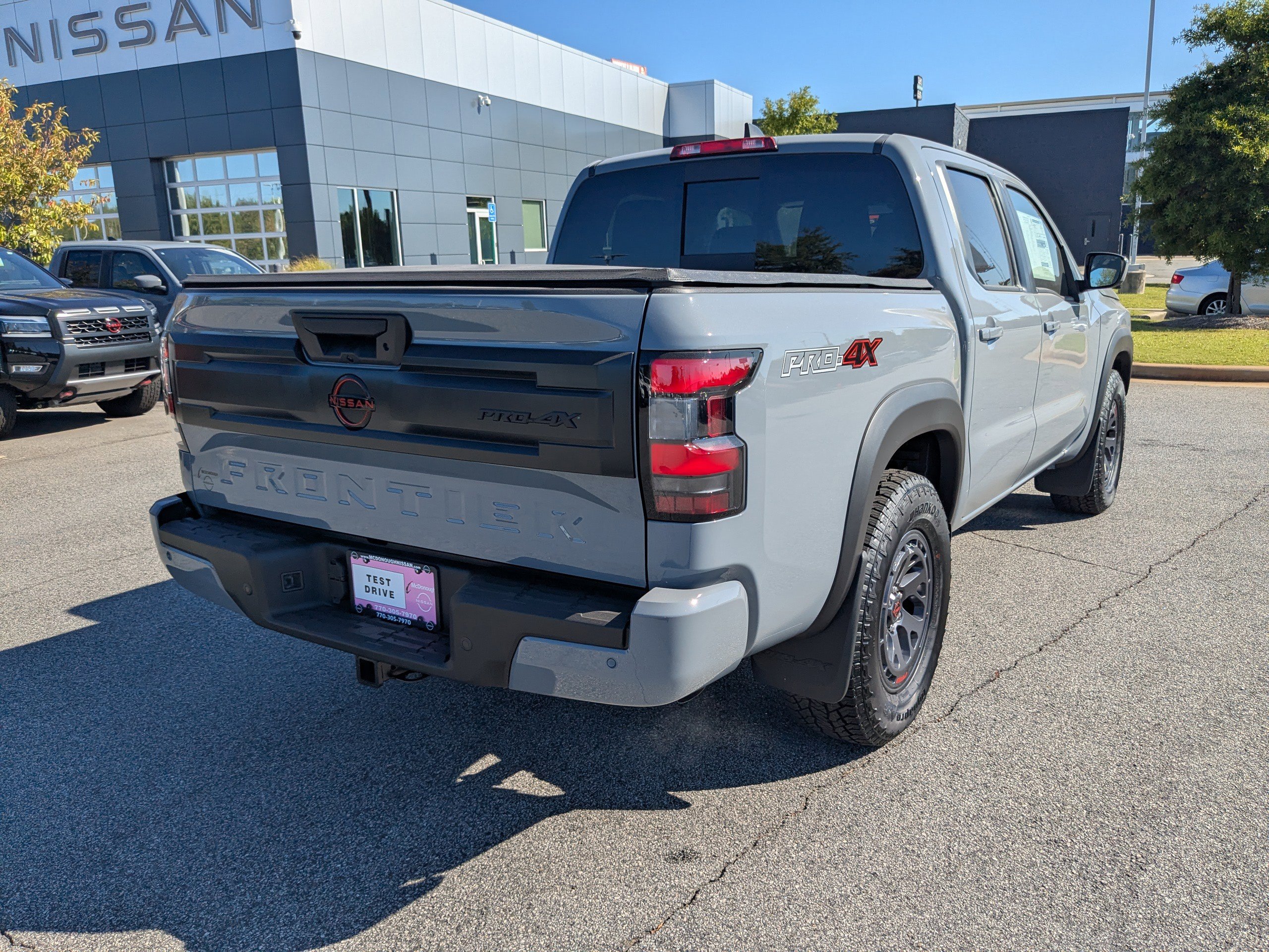 2026 Nissan Frontier Crew Cab PRO-4X photo 3