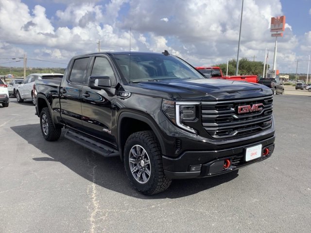 2026 GMC Sierra 1500 AT4's photo
