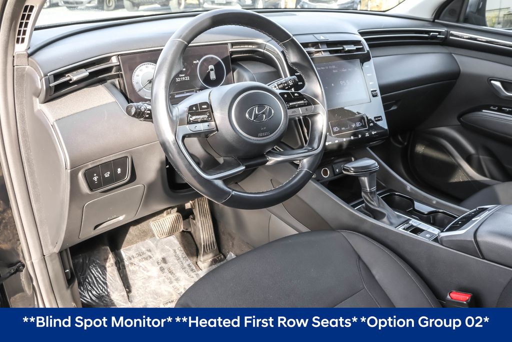 2022 Hyundai Tucson SEL Convenience photo 3