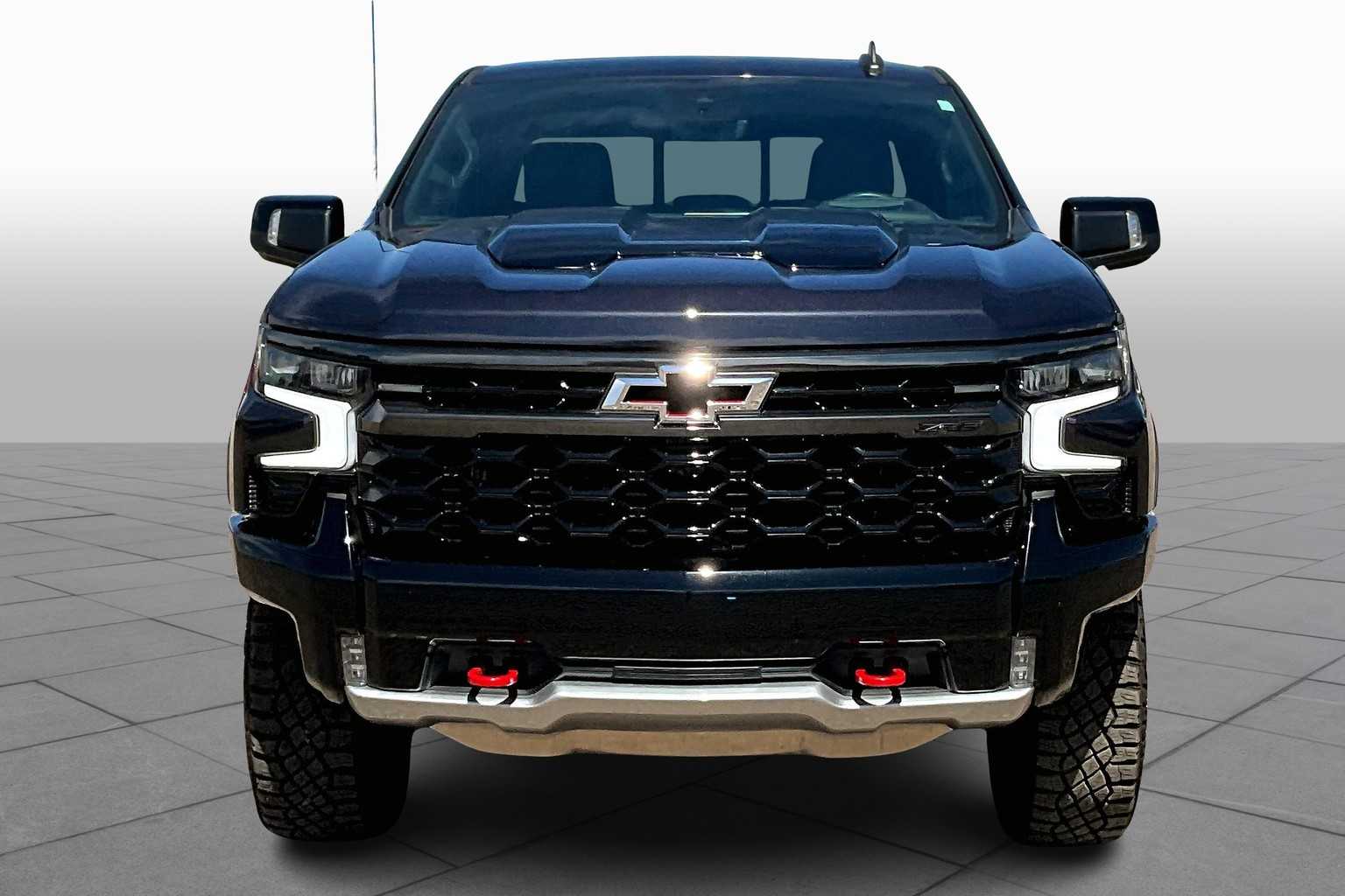 2024 Chevrolet Silverado 1500 ZR2 photo 3