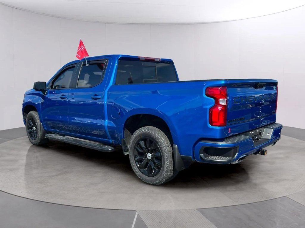 2022 Chevrolet Silverado 1500 RST photo 3