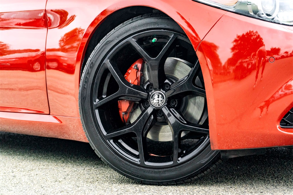 2020 Alfa Romeo Giulia Base photo 2