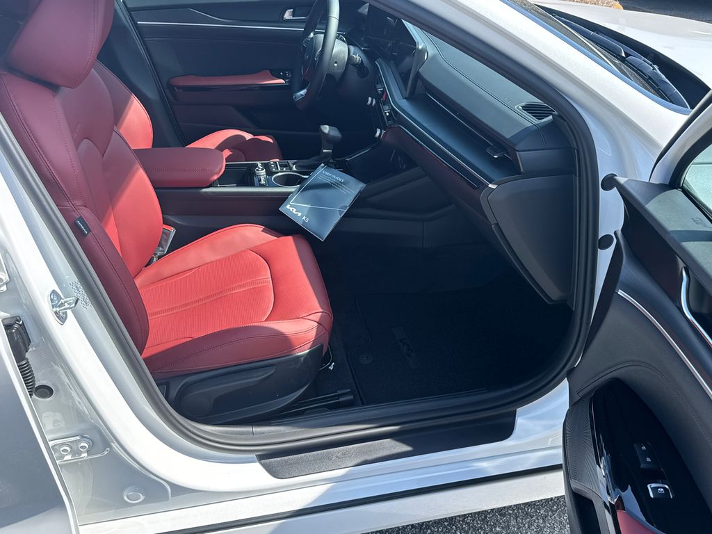2026 Kia K5 GT-Line photo 13