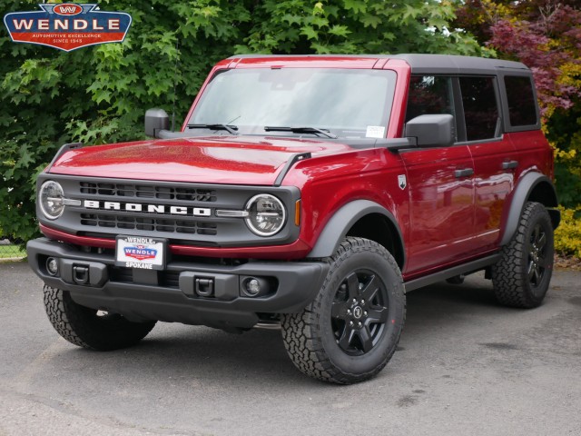 2025 Ford Bronco 4-Door Big Bend's photo