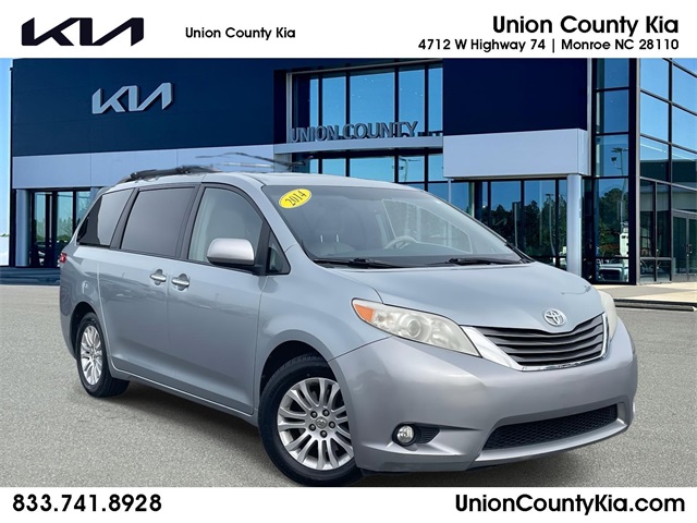2014 Toyota Sienna XLE