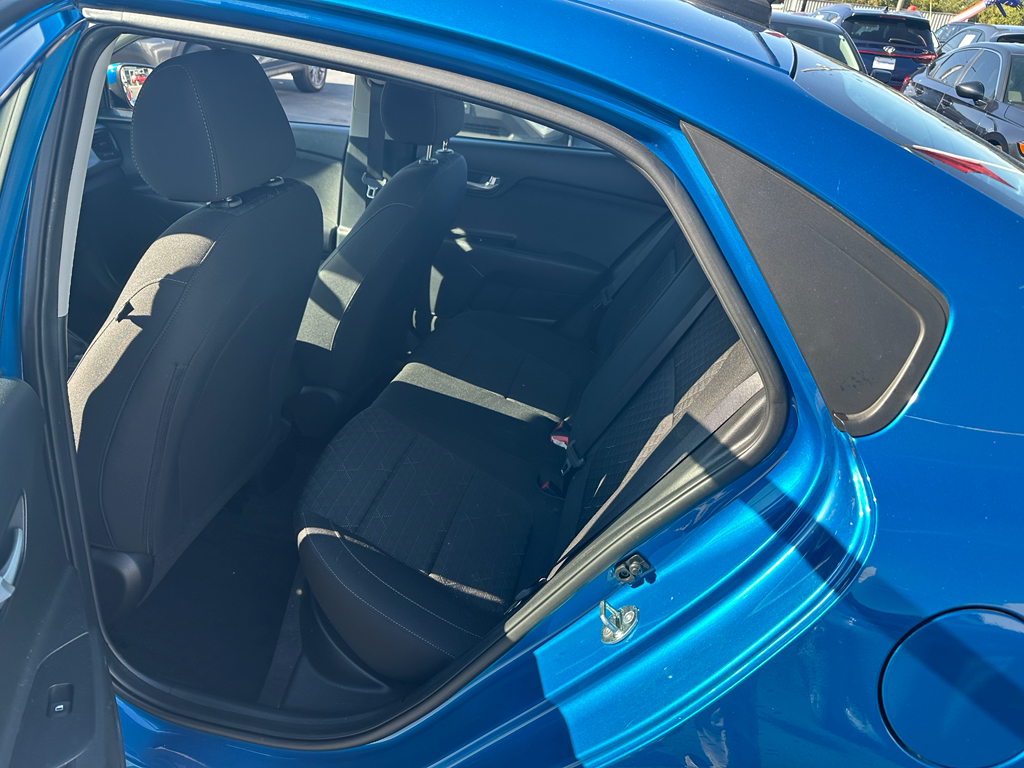 2023 Kia Rio S photo 3