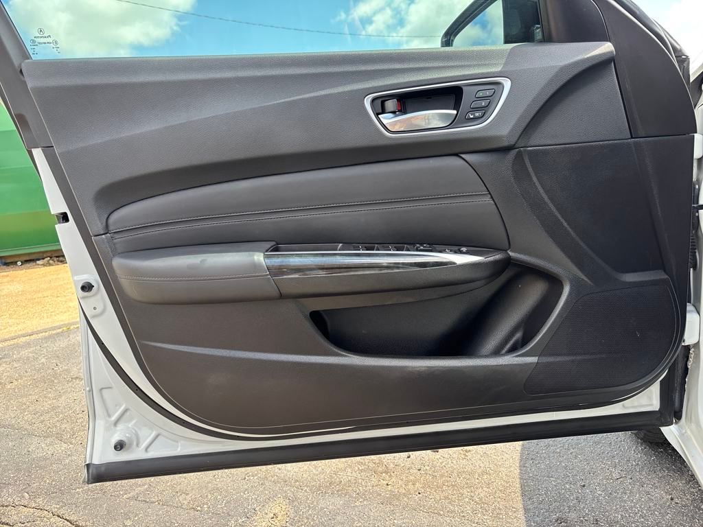 2020 Acura TLX 2.4L photo 16