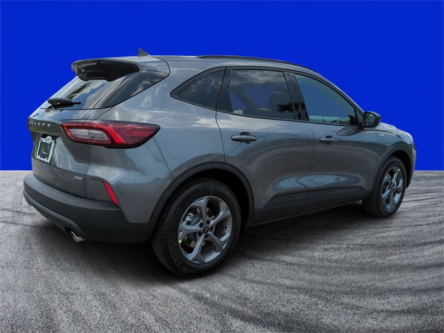2025 Ford Escape ST-Line photo 2