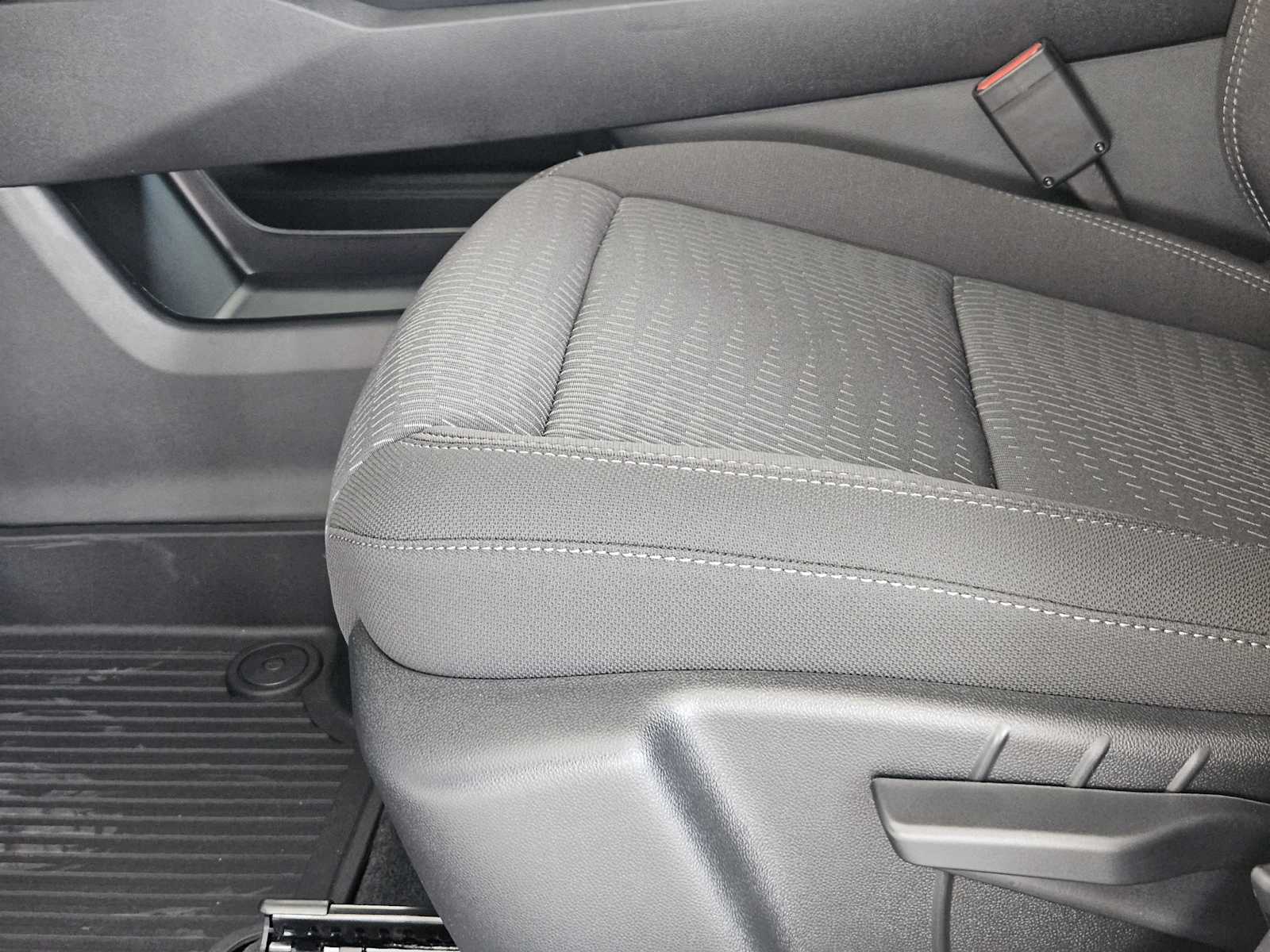 2026 Chevrolet Equinox LT photo 19