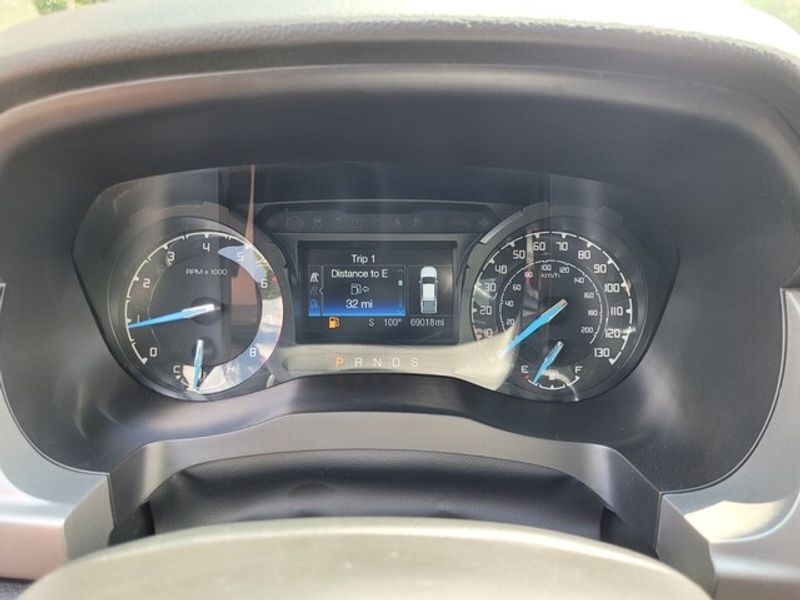 2023 Ford Ranger XLT photo 26