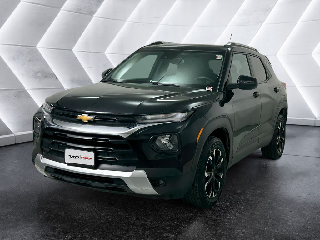 2023 Chevrolet Trailblazer LT photo 2
