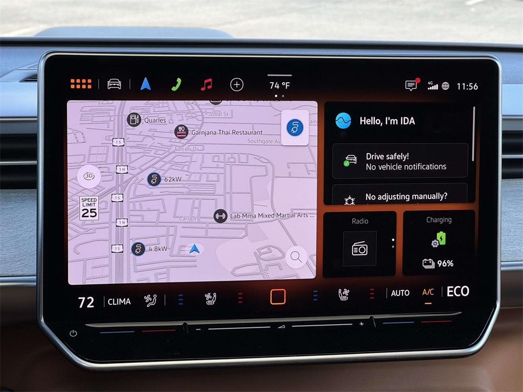 2025 Volkswagen ID. Buzz Pro Plus photo 3