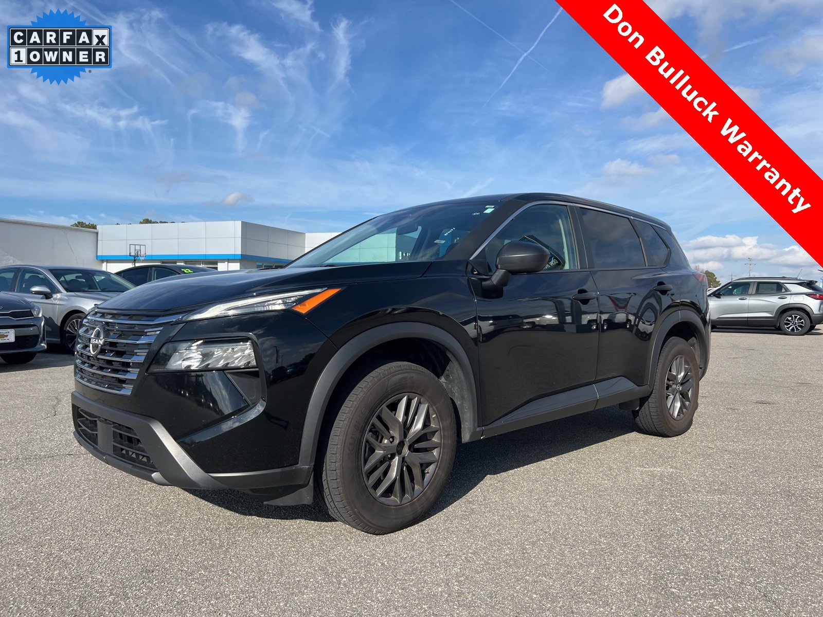 2024 Nissan Rogue S's photo