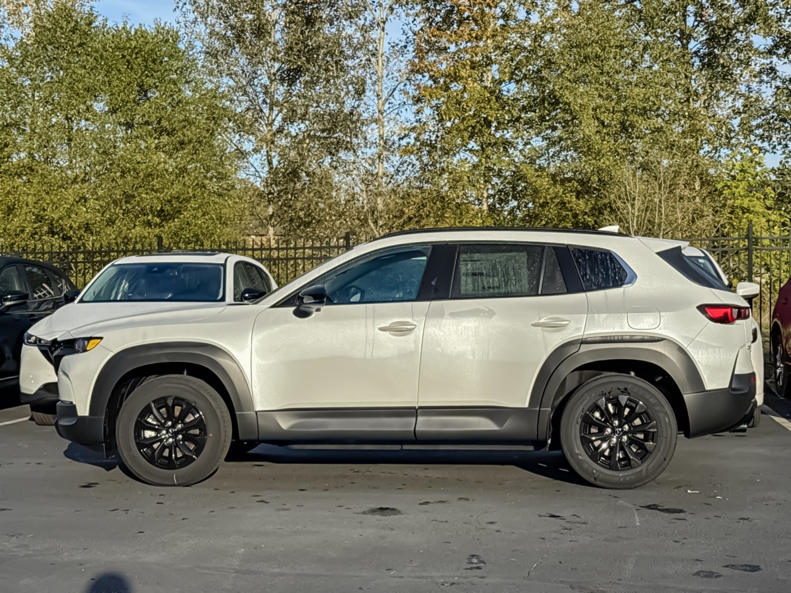 2026 Mazda CX-50 Premium photo 4