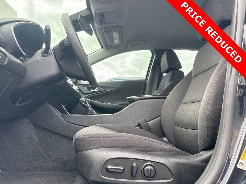 Used 2023 Chevrolet Malibu 1LT with VIN 1G1ZD5ST9PF159888 for sale in North Collins, NY