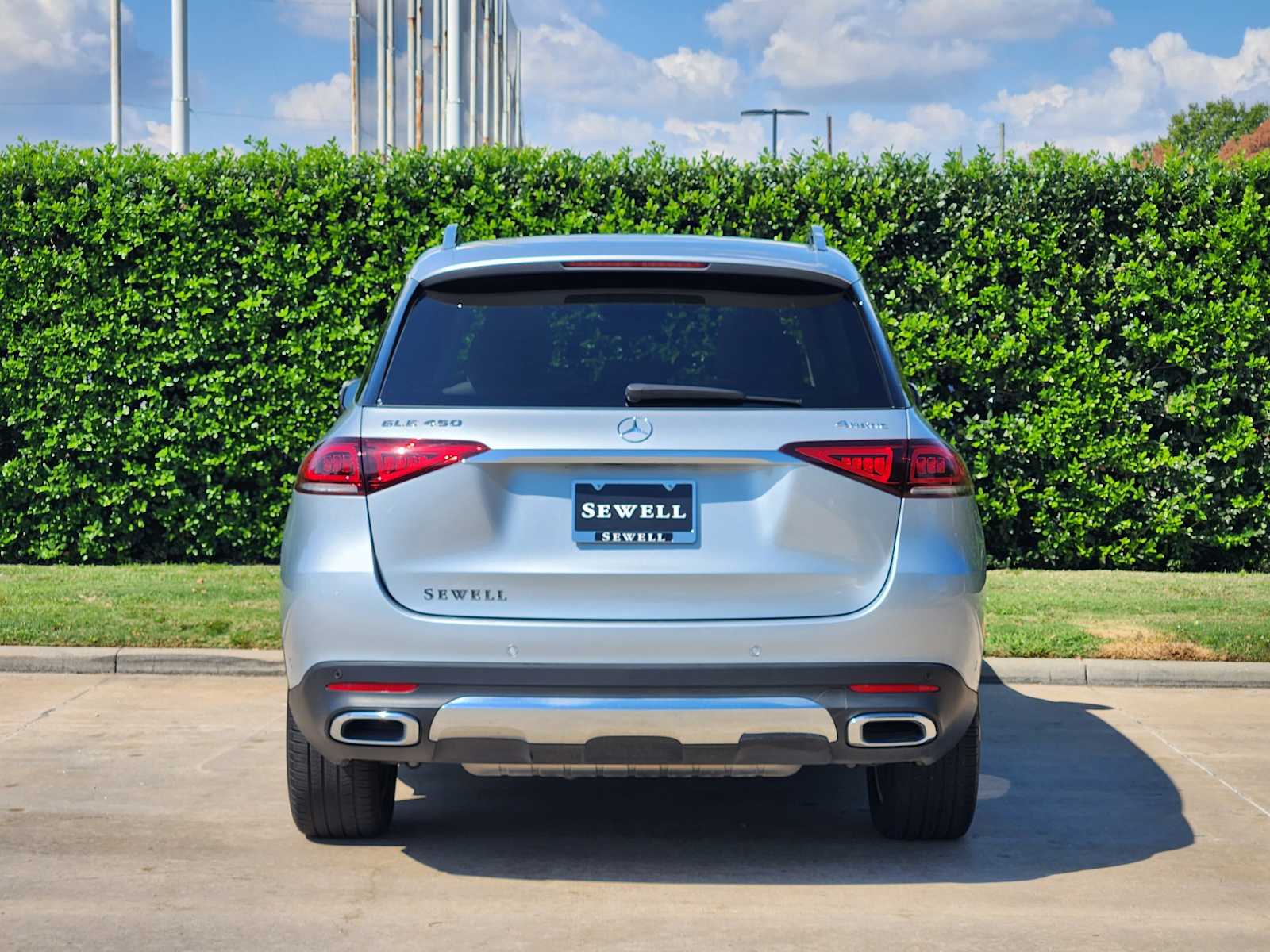 2022 Mercedes Benz GLE 450 4MATIC photo 4