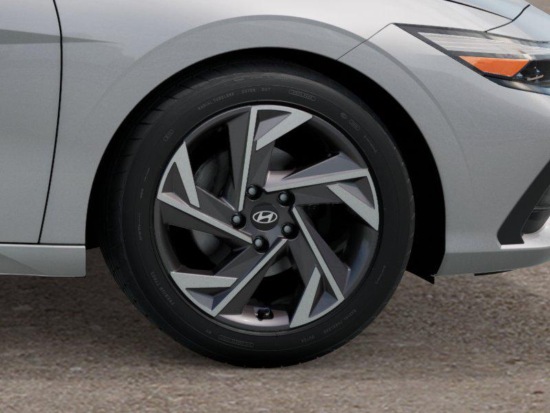 2025 Hyundai Elantra SEL Sport photo 6