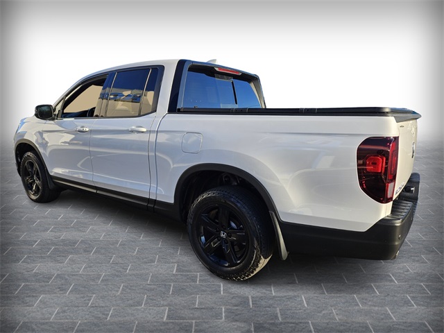 2023 Honda Ridgeline Black Edition photo 3