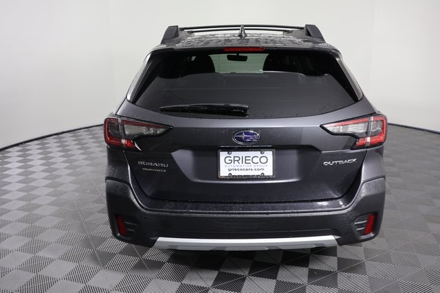 2022 Subaru Outback Limited photo 7