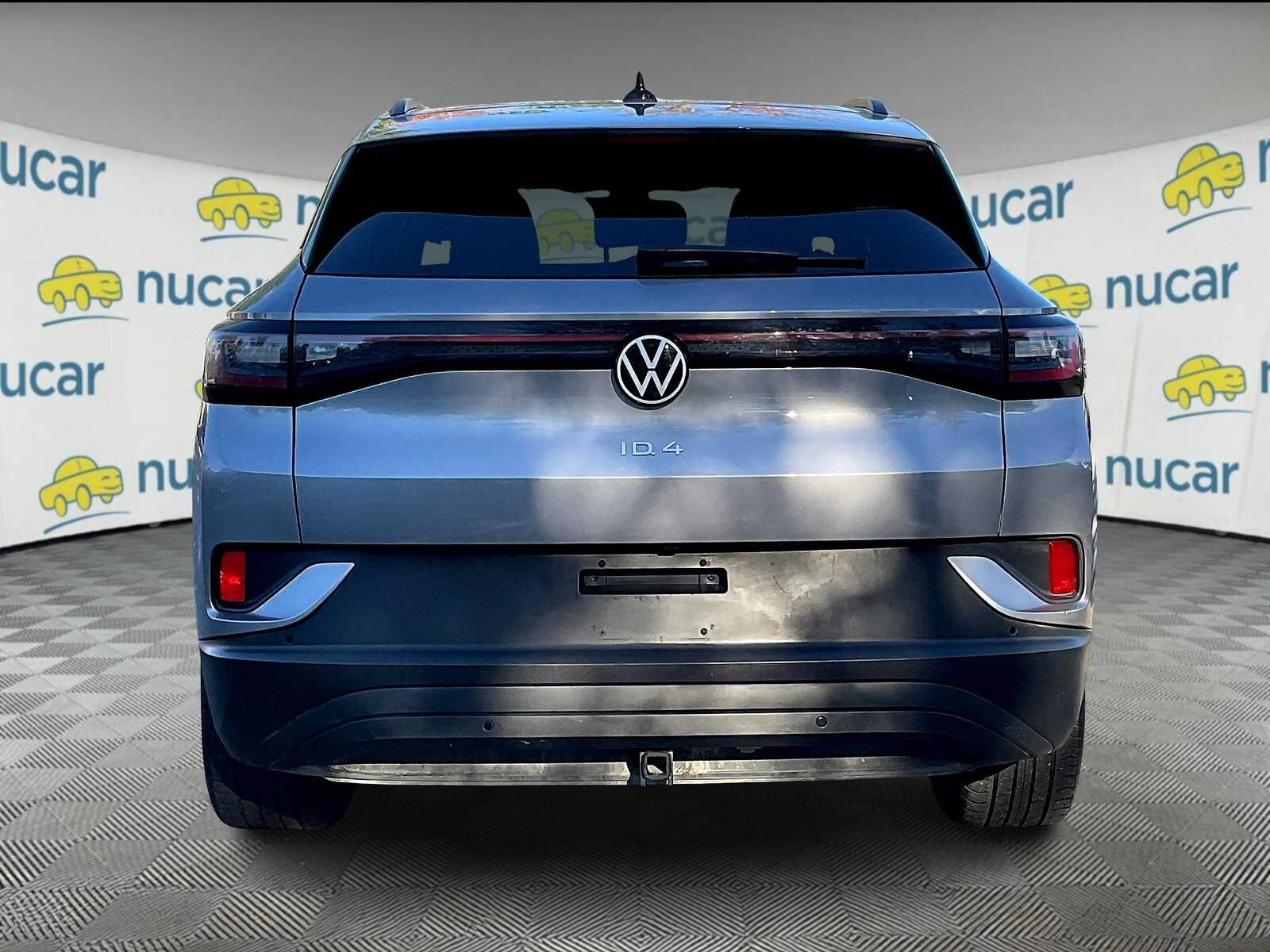 2023 Volkswagen ID.4 Pro photo 4