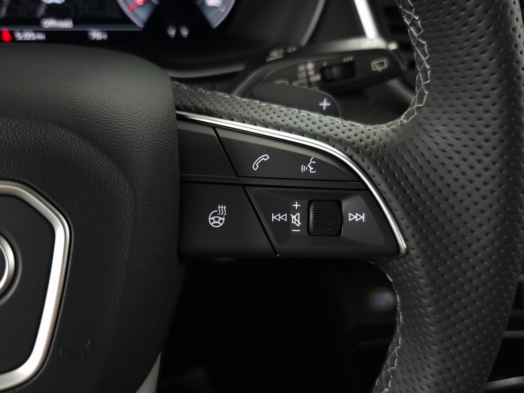 2025 AUDI SQ5 - Image 22