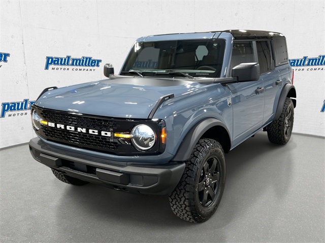 2025 Ford Bronco 4-Door Big Bend's photo