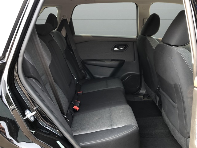 2023 Nissan Rogue SV photo 24
