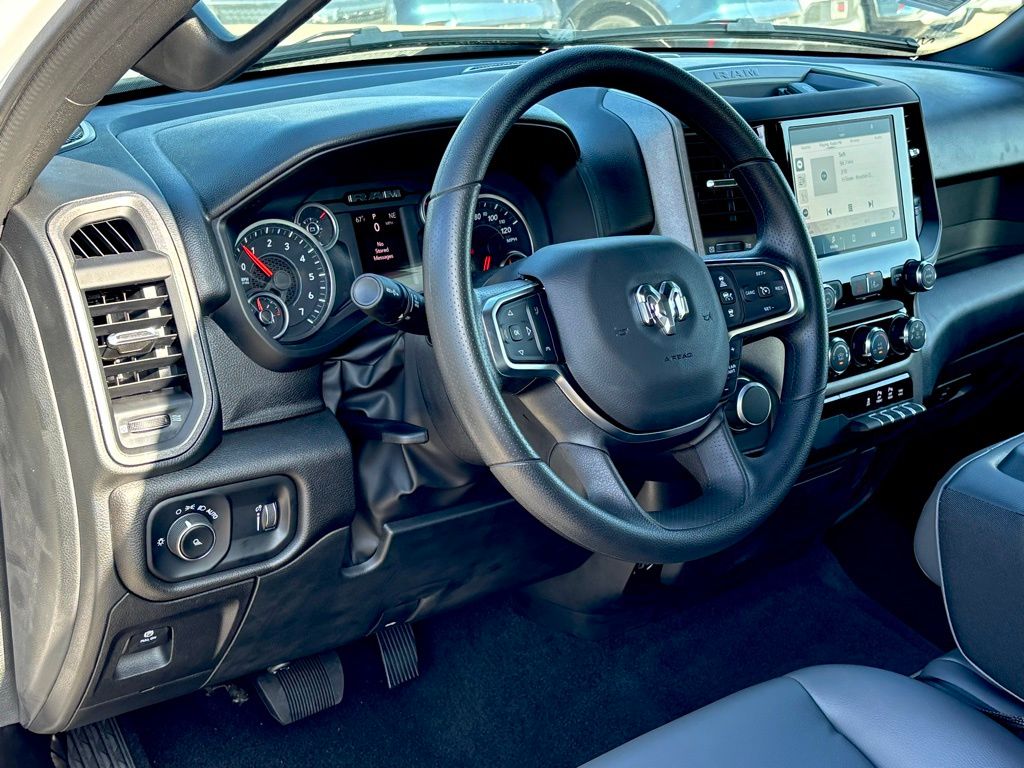 2026 Ram 1500 Tradesman photo 6