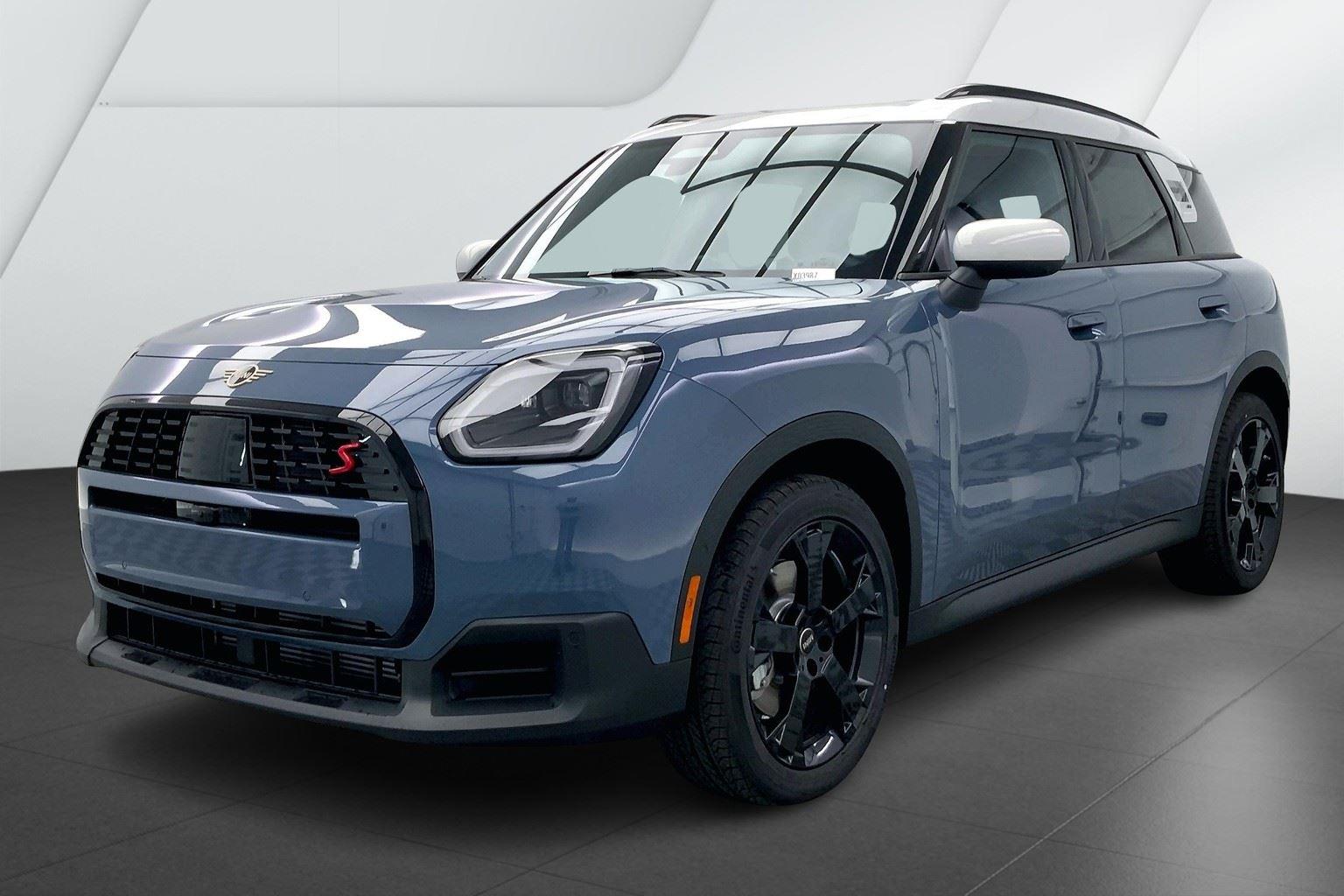2026 MINI Countryman S's photo