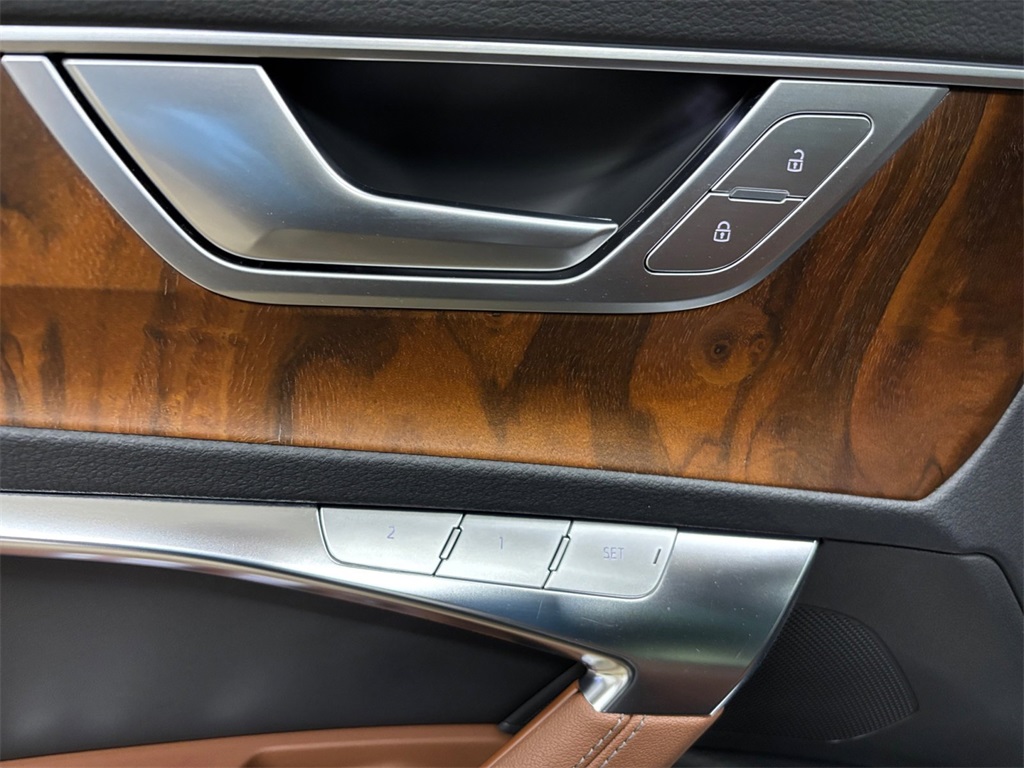 2023 Audi A6 Quattro Premium Plus photo 12