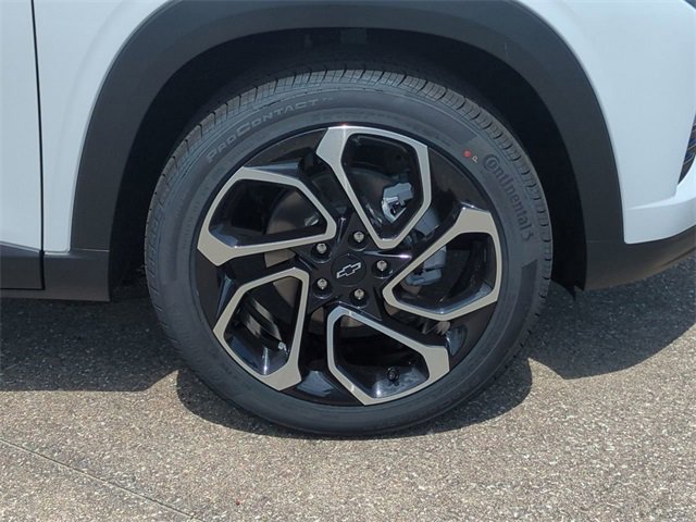 2025 Chevrolet Trax photo 10
