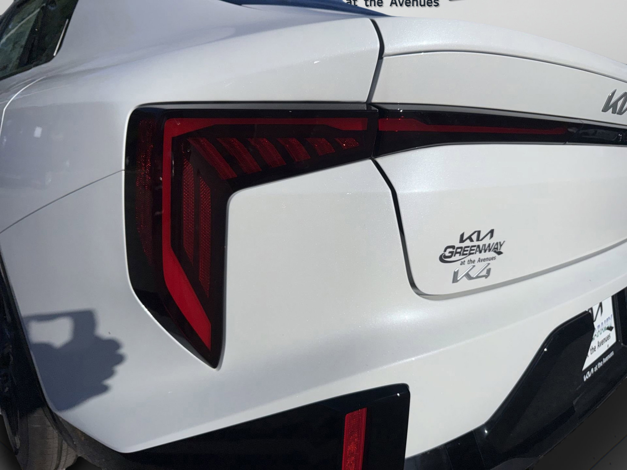 2025 Kia K4 GT-Line Turbo photo 4