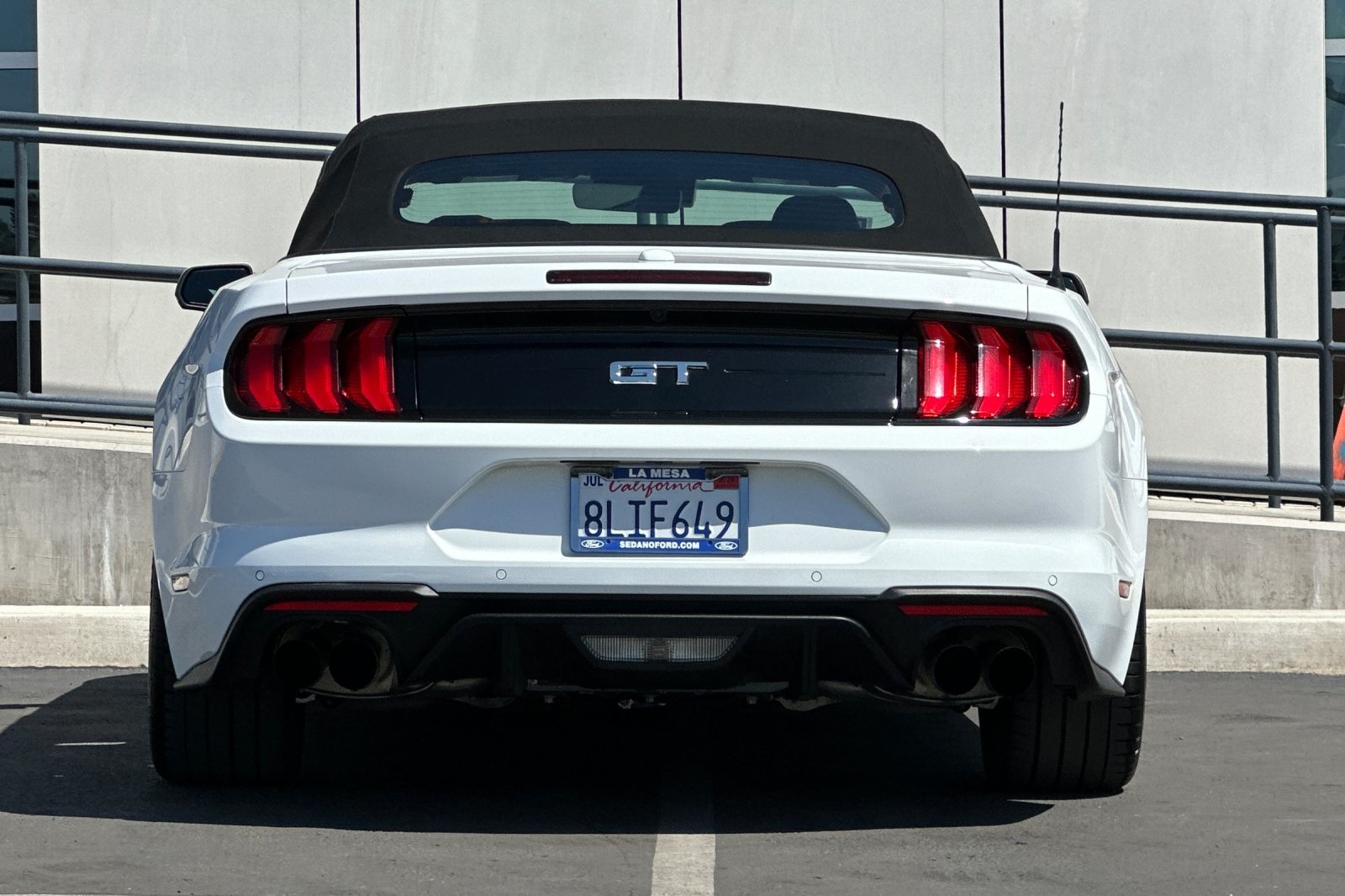 2019 Ford Mustang GT Premium photo 4