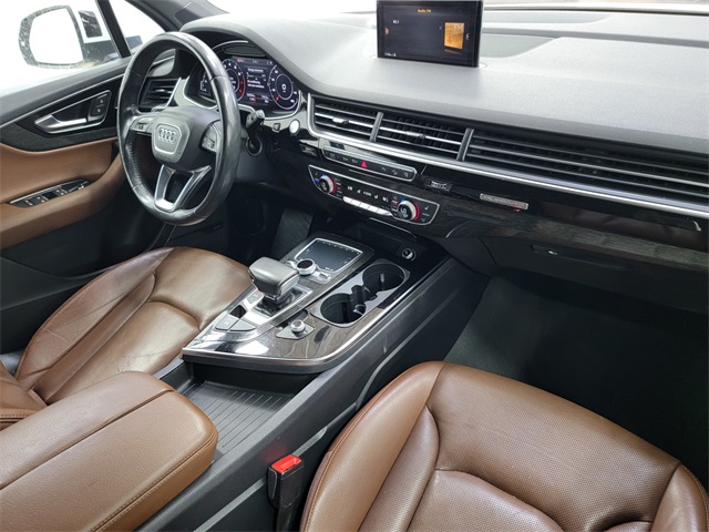 2017 Audi Q7 3.0T Premium Plus photo 32