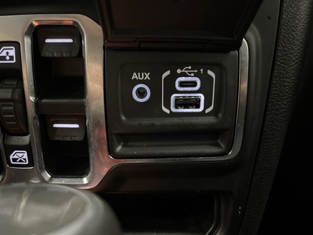 2022 Jeep Wrangler Unlimited Rubicon 4xe photo 22