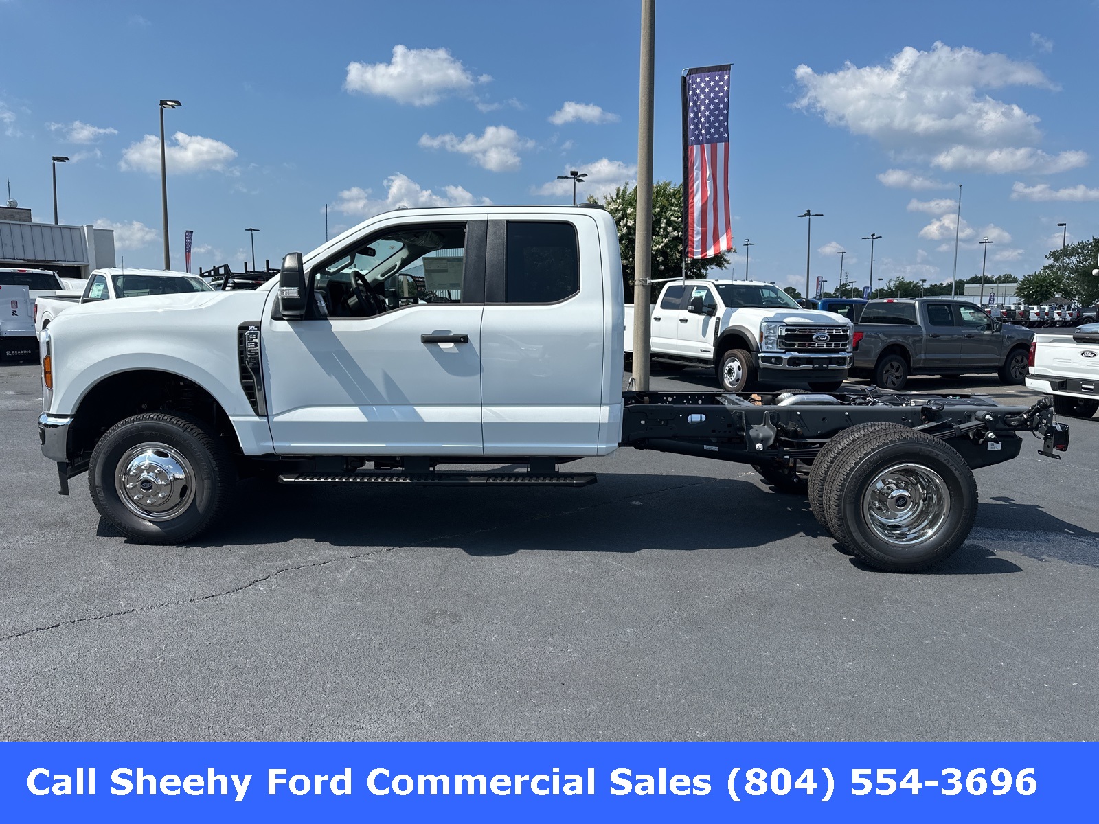 2025 Ford F-350 photo 8