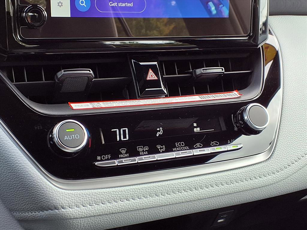 2025 Toyota Corolla SE photo 17