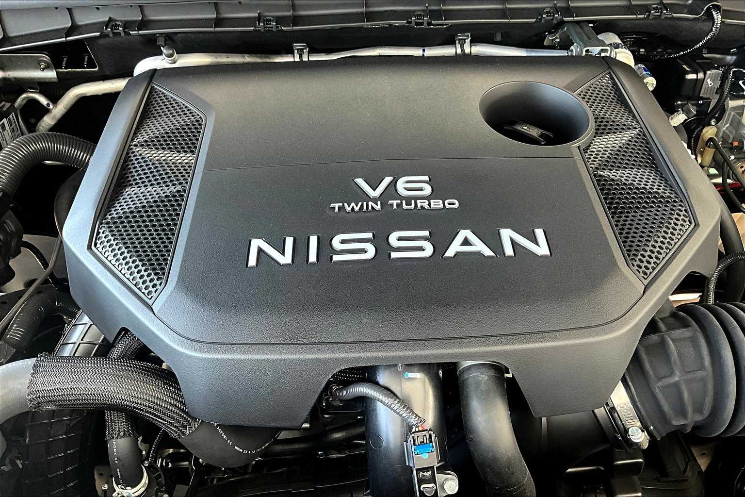 2025 Nissan Armada SV photo 16