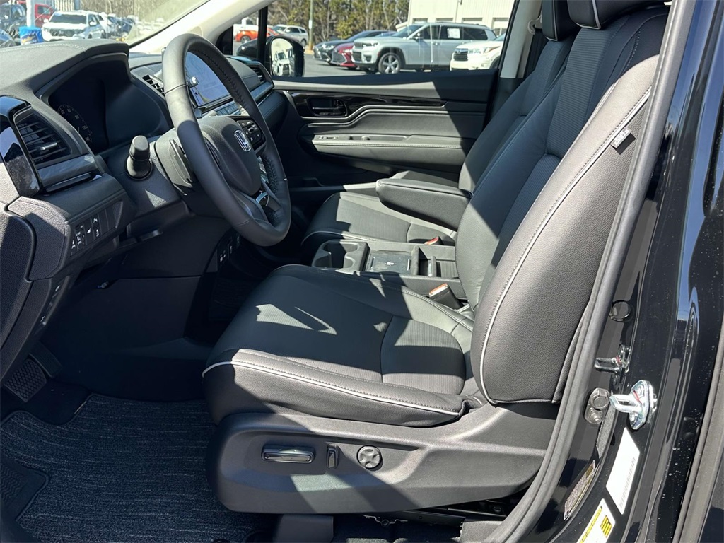 2025 Honda Odyssey Elite photo 4
