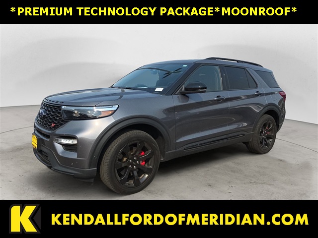 2022 Ford Explorer ST's photo