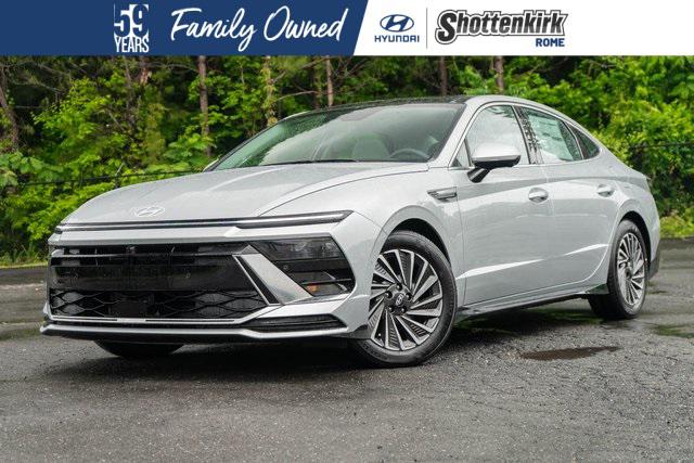 2025 Hyundai Sonata Hybrid Limited's photo
