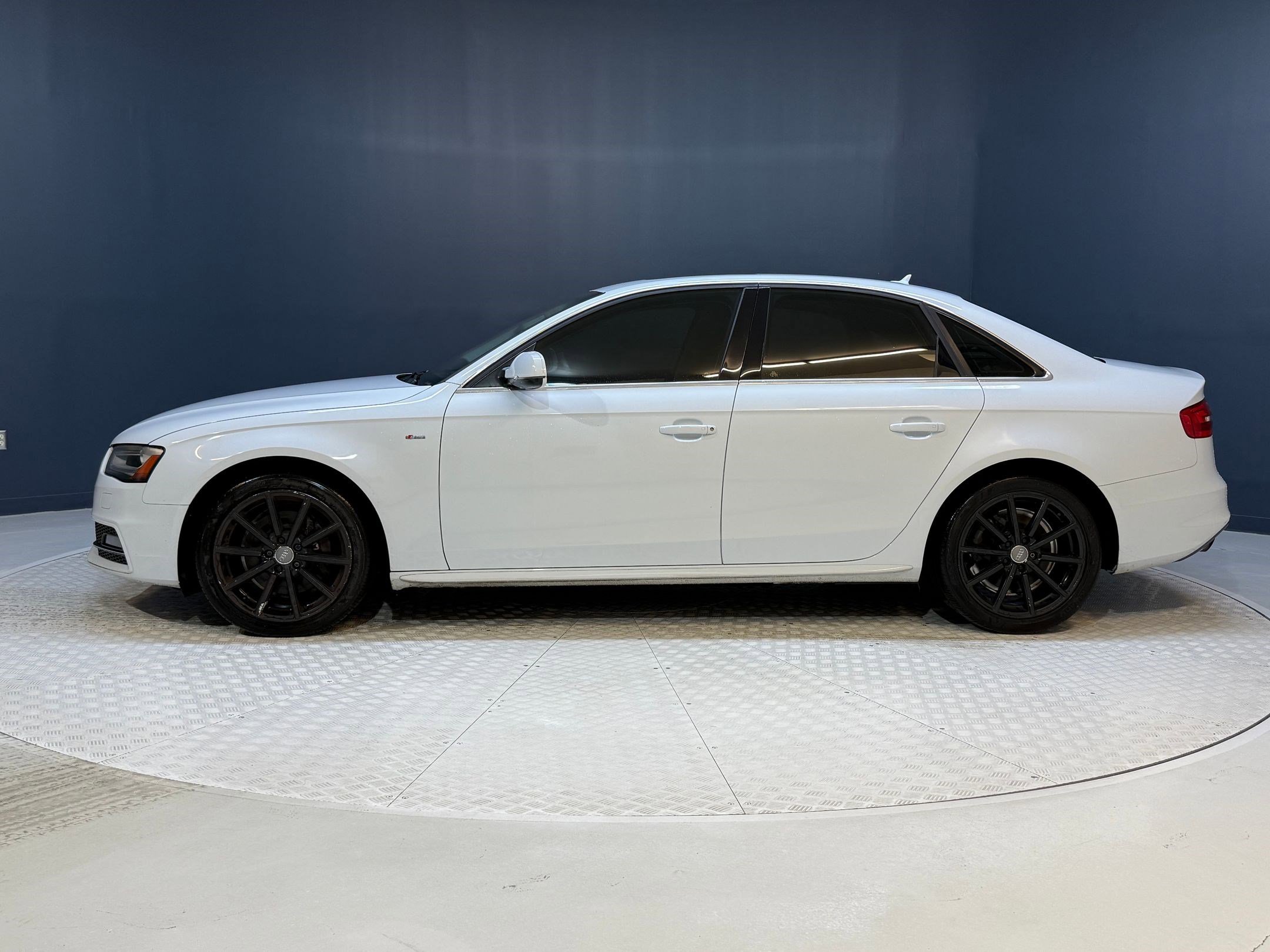 Used 2015 Audi A4 Premium with VIN WAUAFAFL0FN040050 for sale in Orlando, FL