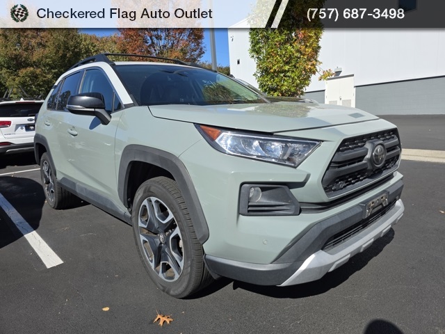 2019 Toyota RAV4 Adventure photo 3
